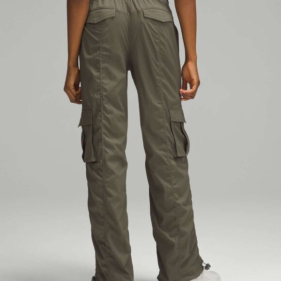 lululemon Dance Studio Relaxed-Fit Mid-Rise Cargo Pant Army Green Size Small - Picture 5 of 5
